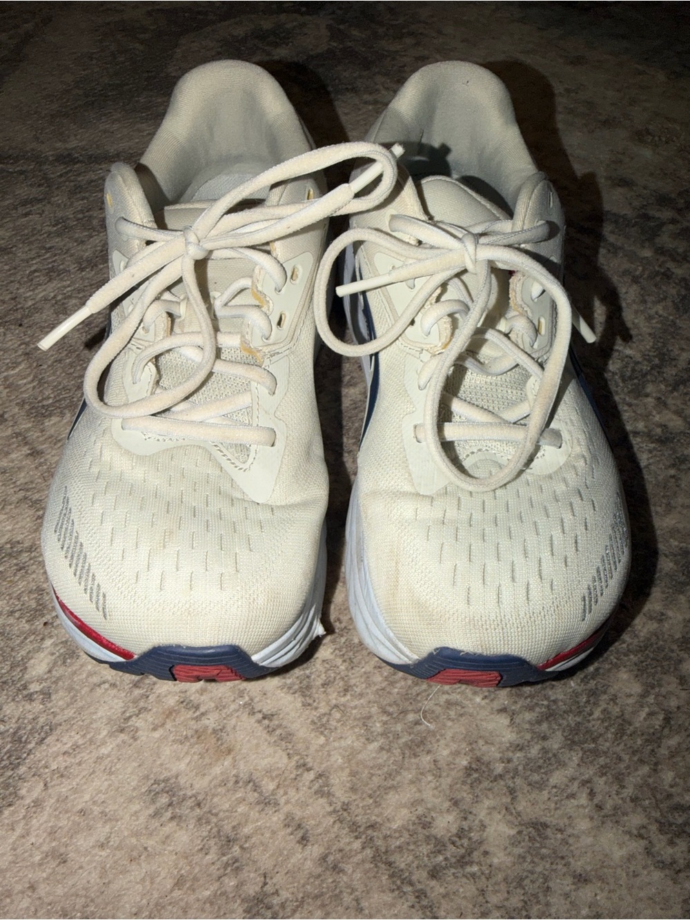 Altra Women's Athletic Shoes in Cream with Blue and Red accents. Size 7